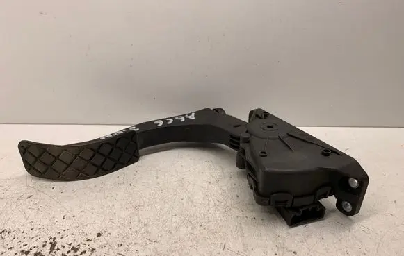 Audi A6 S6 C6 4F Accelerator throttle pedal 6PV00898404 4F1723523A