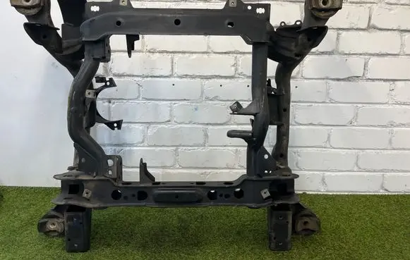 Mercedes-Benz ML W166 Front subframe 