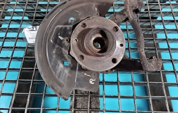 Dacia Dokker Front wheel hub spindle knuckle IMPRK1561815