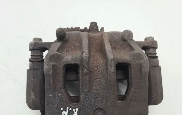 Hyundai Santa Fe Front brake caliper