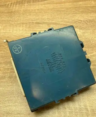 Toyota Prius (XW20) Power management control unit 8961847010 1238000010