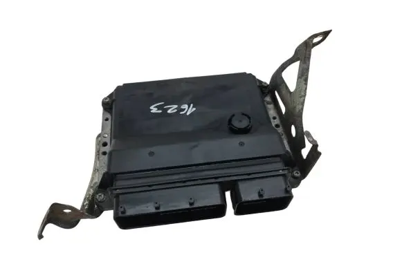 Toyota Verso Engine control unit/module 896610F142 MB2759001980