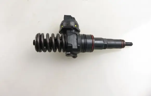 Fuel injector