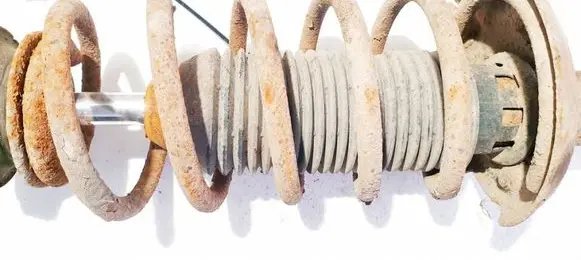 Volkswagen PASSAT B4 Front coil spring 