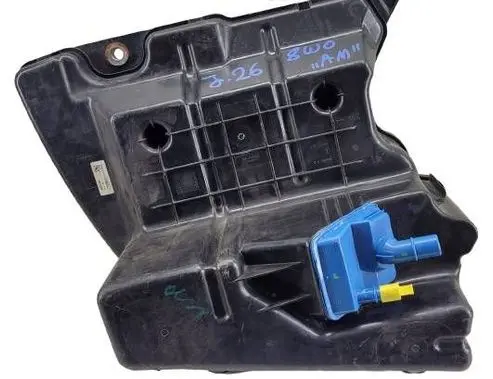 Audi A4 S4 B9 AdBlue liquid reservoir 8W0131878AM