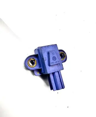 Volkswagen Golf V Airbag deployment crash/impact sensor 1K0955557A