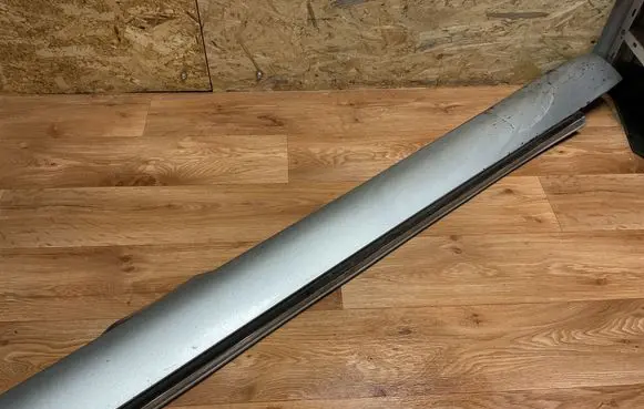 Toyota Avensis T250 Sill 7585205010