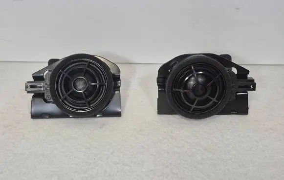 Audi Q5 SQ5 FY Front door high frequency speaker 80A035400D 80A035399D 68101