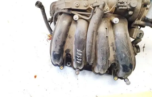 BMW 3 E90 E91 Intake manifold 