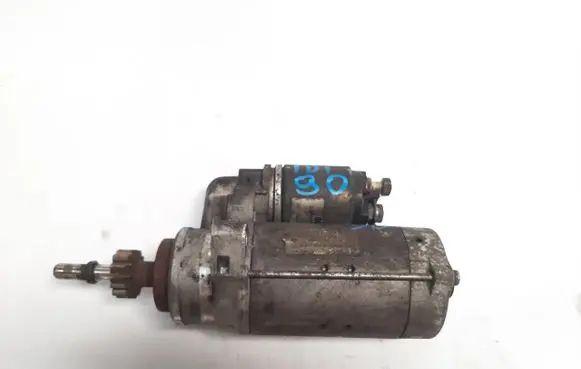 Volkswagen Touareg II Starter motor 07Z911023A