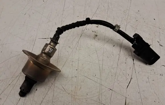 Hyundai i30 Lambda probe sensor 392102GPD5
