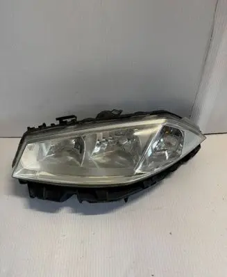 Renault Megane II Headlight/headlamp 8200073220J 9306990 539904HCR