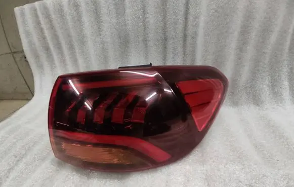KIA Sorento Rear/tail lights 92402C55