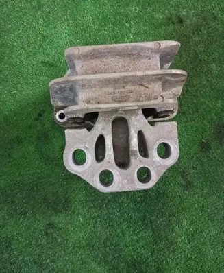 Ford Transit Custom Engine mount bracket GK21-6F012-CC