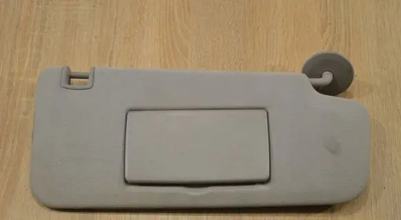 Chevrolet Orlando Sun visor