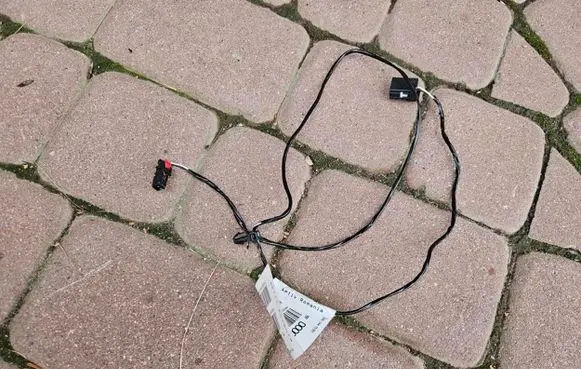 Opel Insignia B EUR ISO radio connector YR00006180