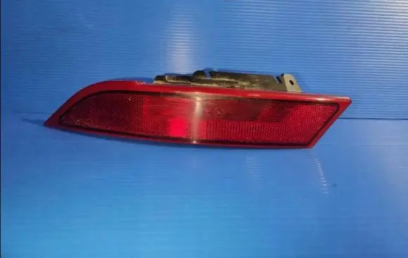Land Rover Range Rover Velar Rear fog light 