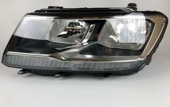 Volkswagen Tiguan Headlight/headlamp 5NB941005B 5NB941005