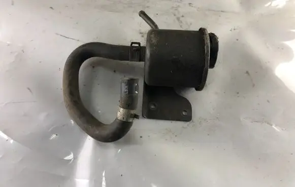 Power steering fluid tank/reservoir