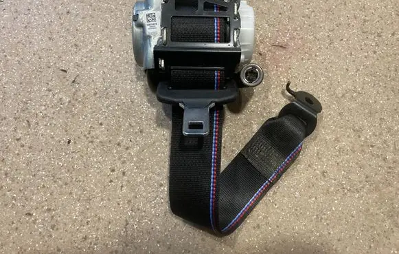 BMW X3 G01 Rear seatbelt 8076181