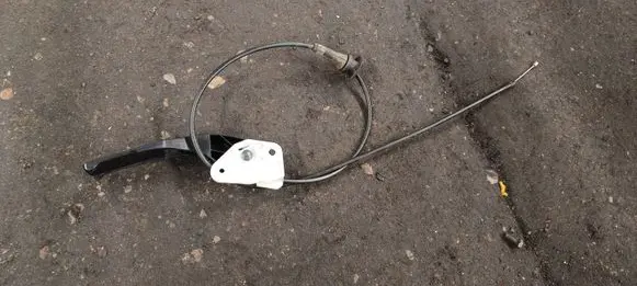 BMW X5 E53 Engine bonnet (hood) release handle 8245892