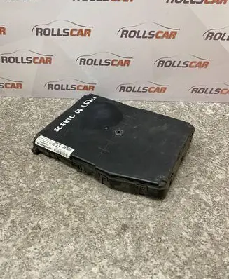 Renault Scenic II - Grand scenic II Comfort/convenience module 8200033198