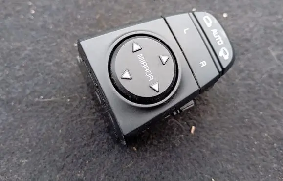 KIA Niro Wing mirror switch 4C74801000