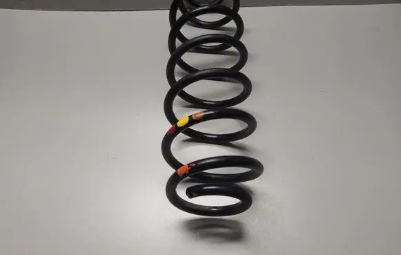 Peugeot 2008 II Rear coil spring
