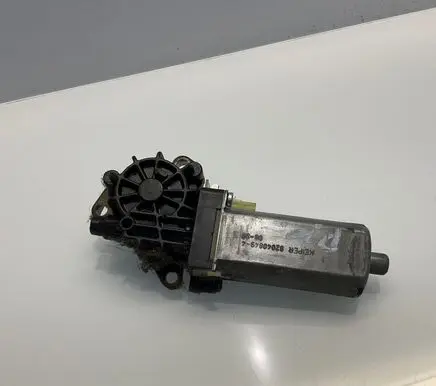 Mercedes-Benz E W211 Seat adjustment motor 0390203003