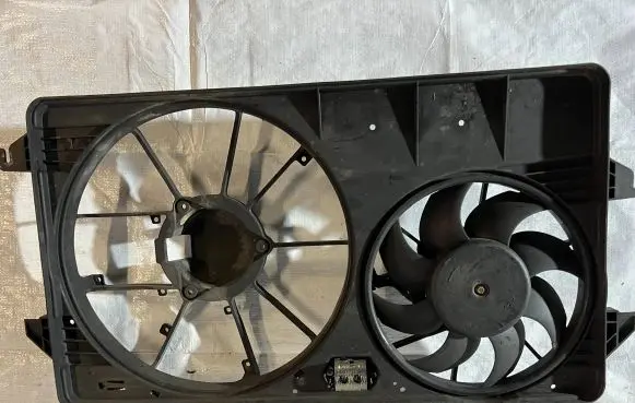Ford Transit - Tourneo Connect Fan set 4T168C607JC