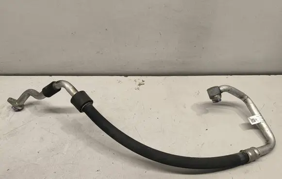 Land Rover Evoque I Air conditioning (A/C) pipe/hose GJ3219N602BB
