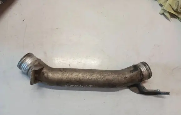 Volvo V40 Intercooler hose/pipe 31370060
