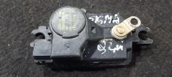 Mitsubishi Sigma Central locking motor 1528005900 mb517616