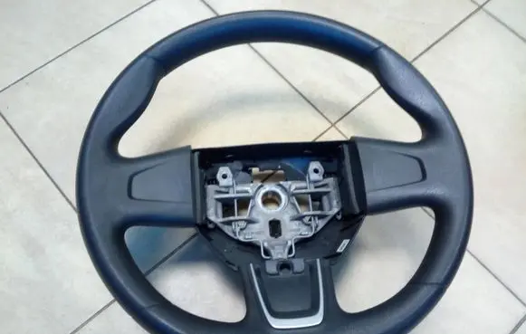 Renault Master III Steering wheel 484001101R NE68808