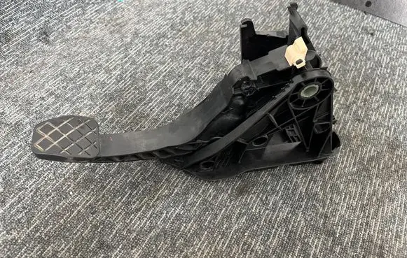Seat Leon IV Clutch pedal 5Q1721059HE 220620