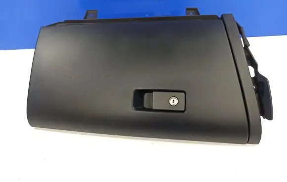 Volvo XC60 Glove box 30755651 8630202