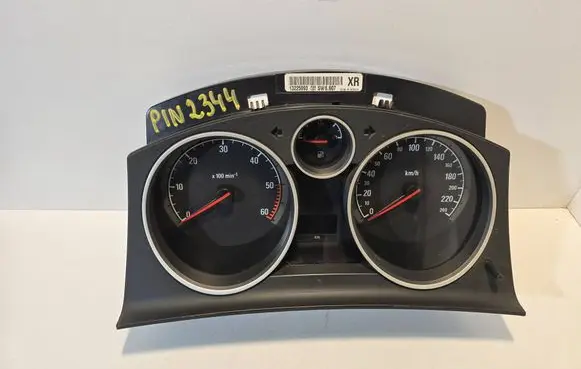 Opel Astra H Speedometer (instrument cluster) 13225993 SW6607