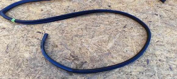 Nissan Murano Z50 Sliding door rubber seal 1101