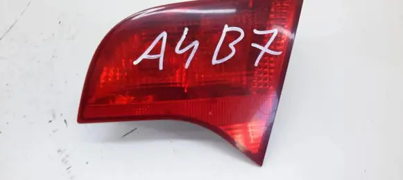 Audi A4 S4 B7 8E 8H Tailgate rear/tail lights 8E9945094 ULO749002 484502
