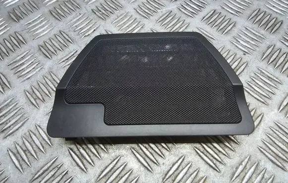 BMW 7 E65 E66 Dash center speaker trim cover 826104207 8261042 7018925