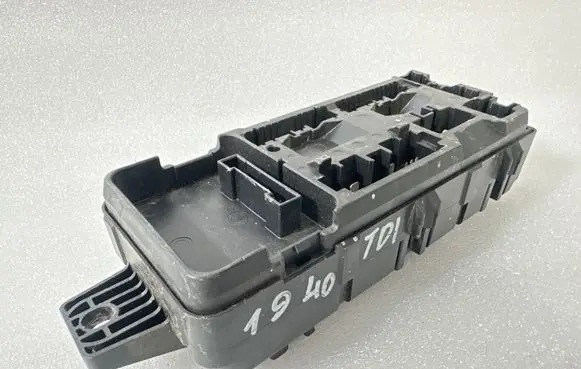 Volvo S40, V40 Fuse module 11011255