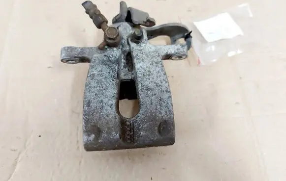 KIA Ceed Rear brake caliper