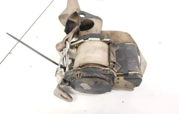 Peugeot 806 Rear seatbelt
