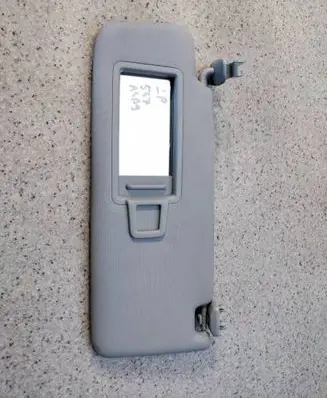 Sun visor