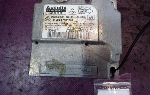 Citroen C4 I Picasso Airbag control unit/module 9662643680