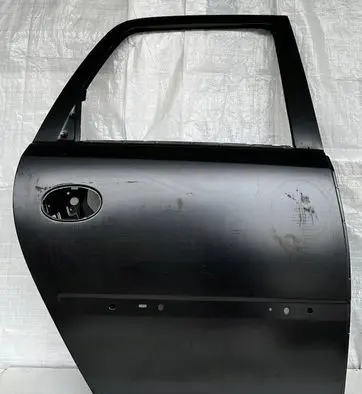 Rear door