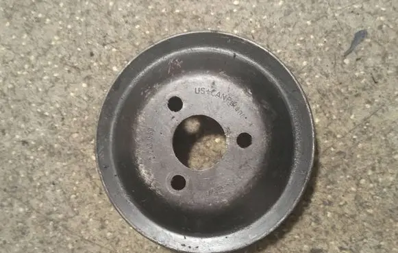 BMW 5 E34 Power steering pump pulley 2243683