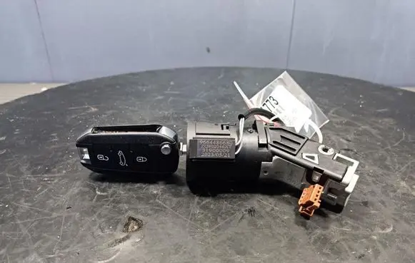 Opel Mokka Ignition lock