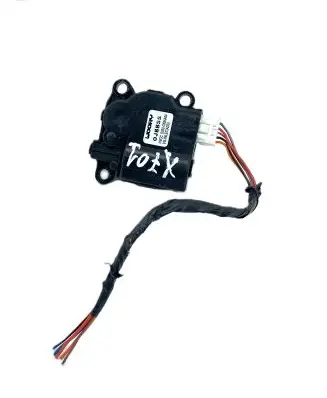 KIA Ceed Air flap motor/actuator D332CK8AA04