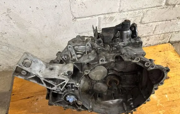 Volvo S60 Manual 6 speed gearbox T1GH4